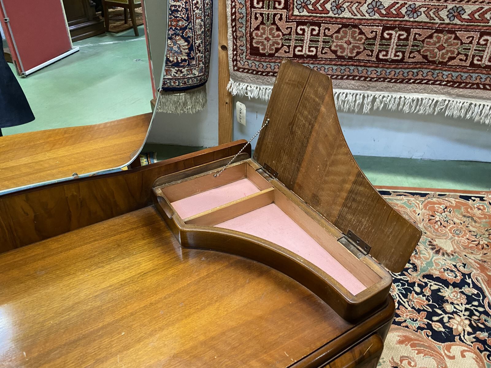 English Art Deco hairdresser in walnut magnifying glass