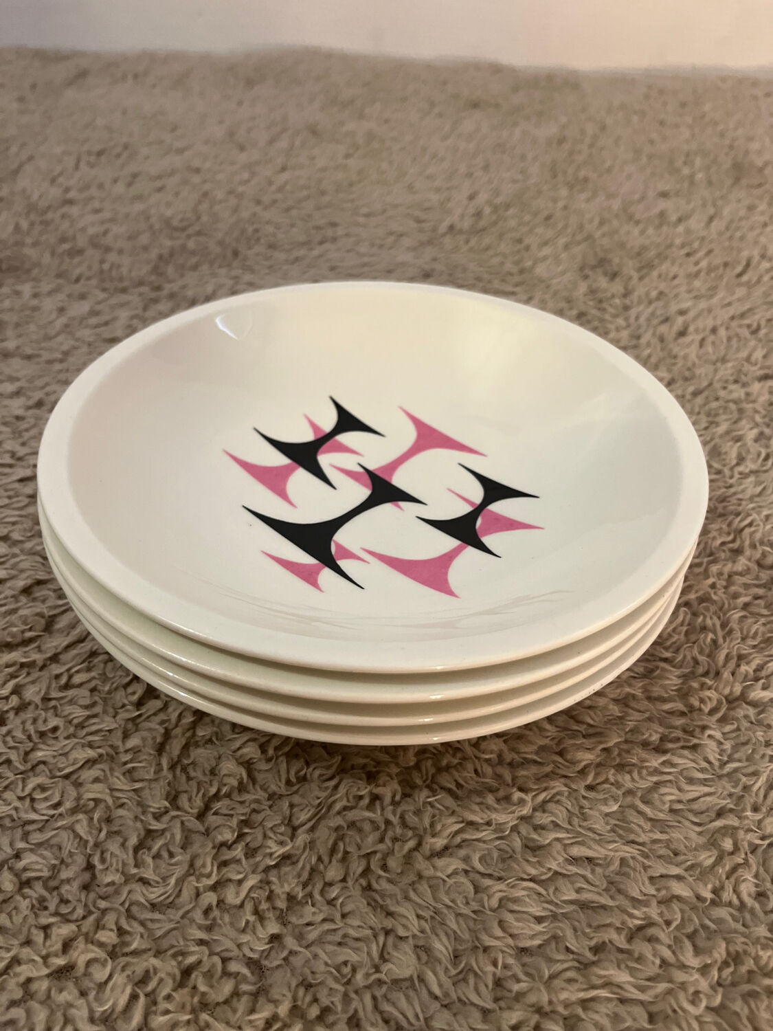 4 hollow plates Gien porcelain