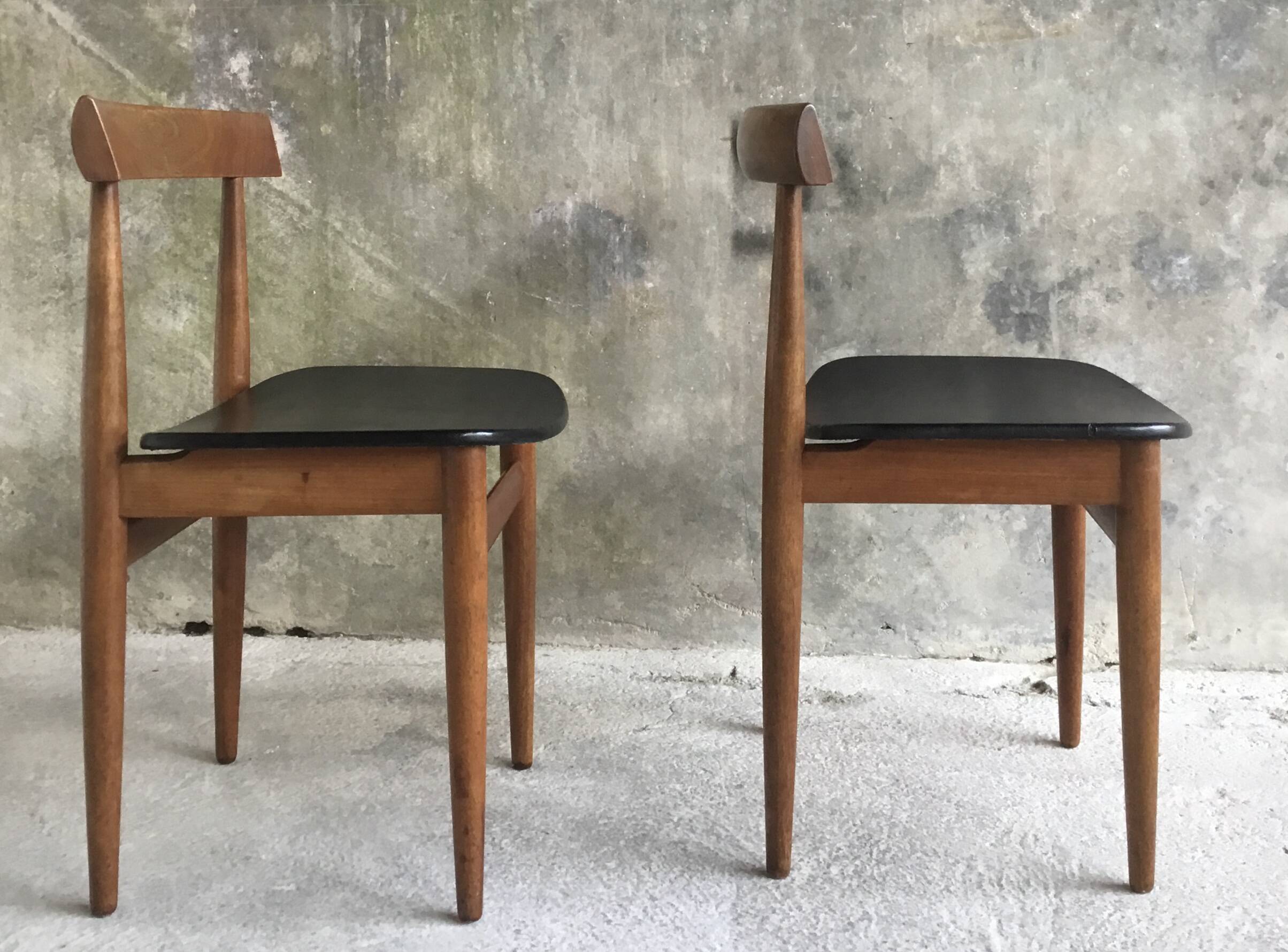 Pair of Scandinavian chairs by Hans Olsen for Frem Rojle - 1960s