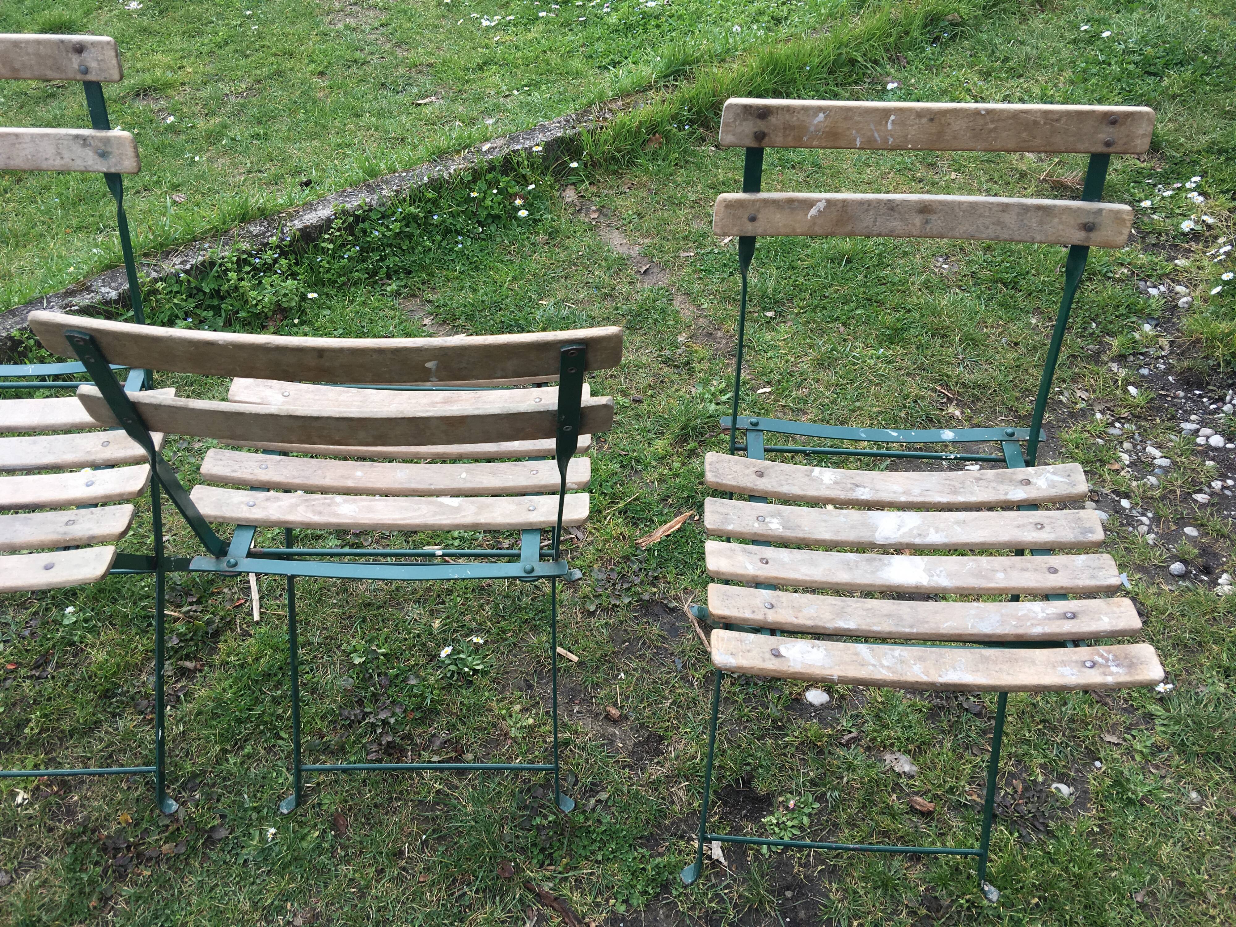 Garden folding chairs