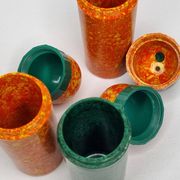 Set of three vintage Bakelite salt shakers, BEF British Made, 12.5 cm