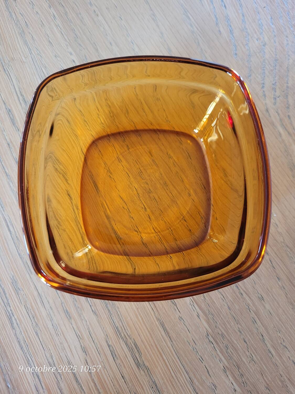9 coupelles carrées vintage en verre fumé