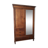 Vintage wardrobe with ice linen and wardrobe