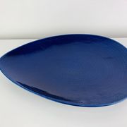 Plat et coupe Blå eld par Hertha Bengtson pour Rörstrand Sweden, céramique