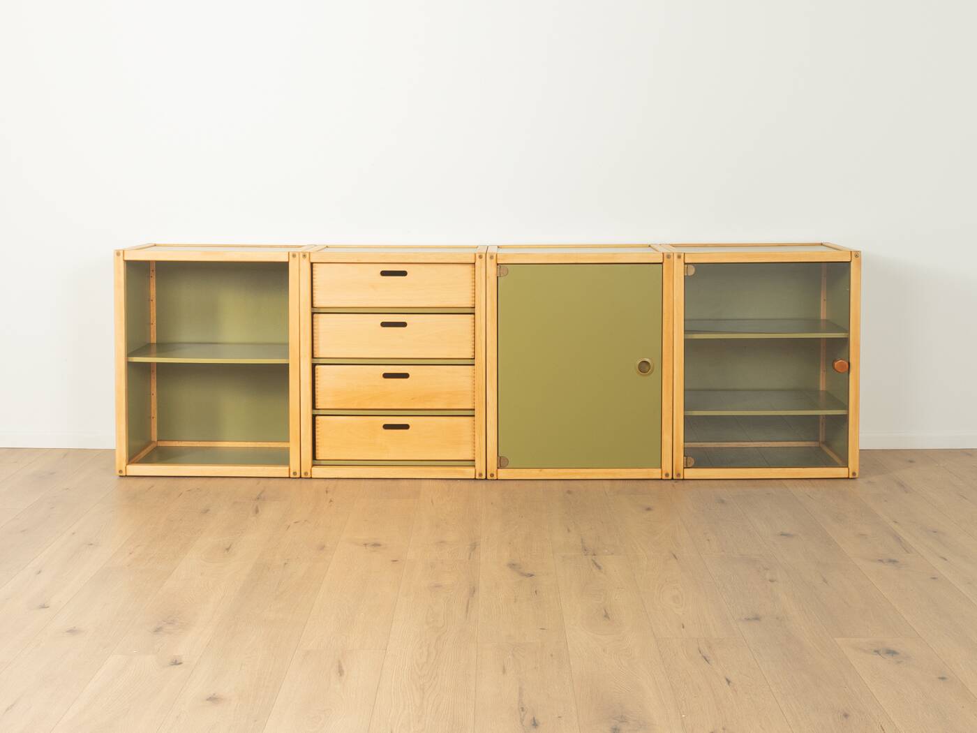 Modular four-piece profile system by Flötotto