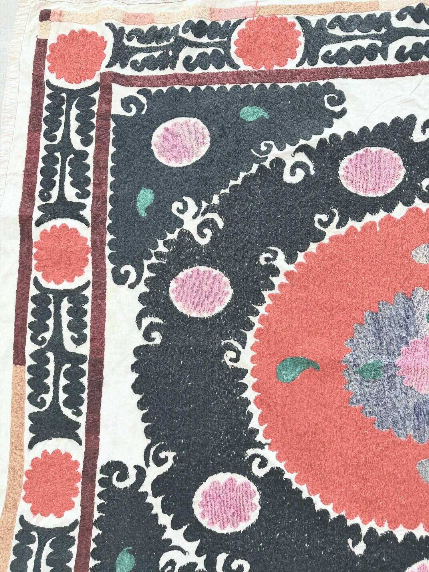 Vintage hand-embroidered tablecloth 127x135 cm