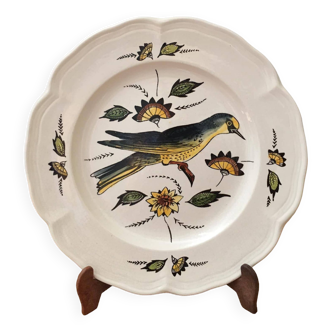 Decorative earthenware plate with bird decoration from the ALMI collection. Handmade.