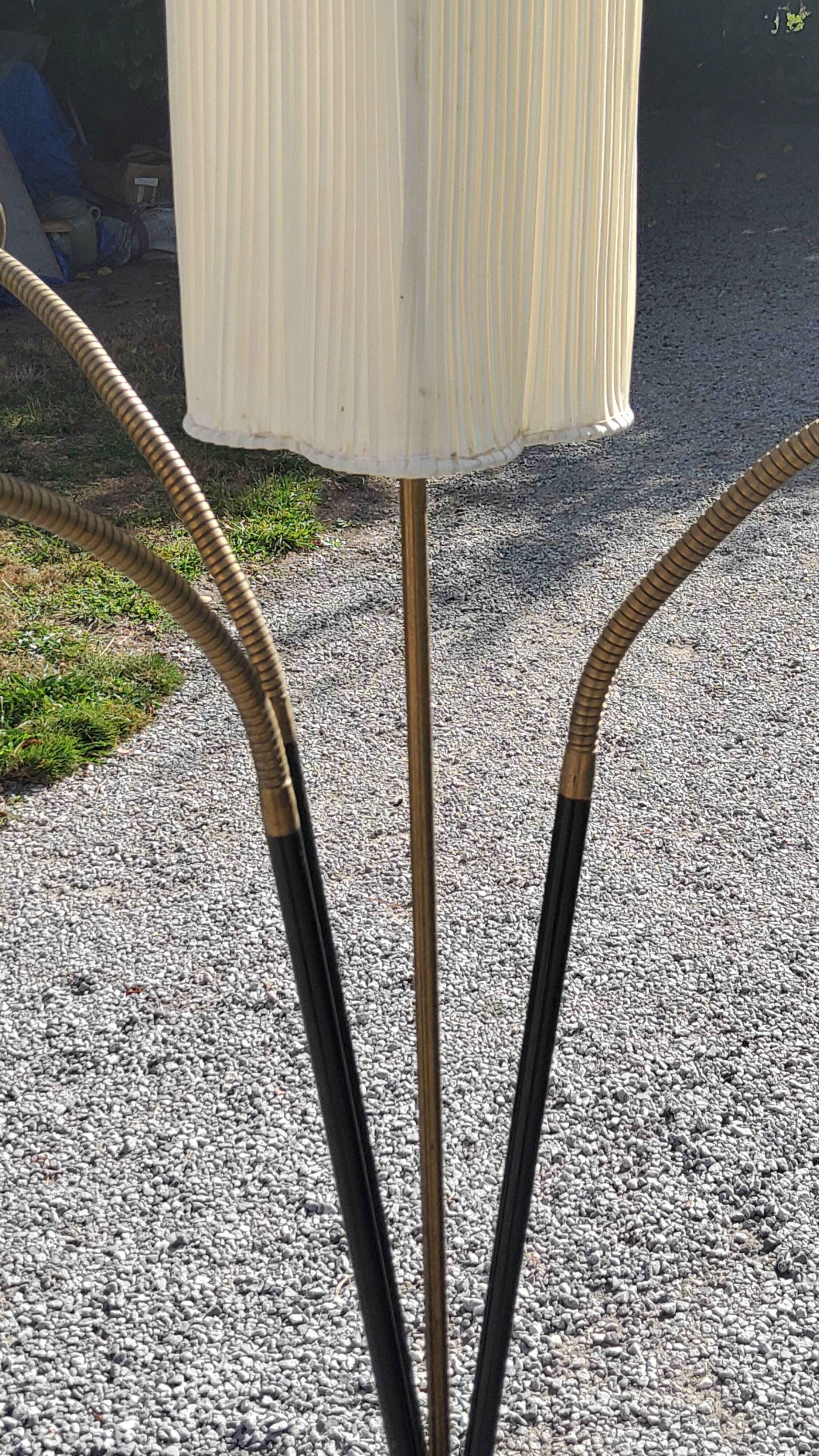 Vintage floor lamp from the 50s in metal and brass 4 flexible lights with tripod base