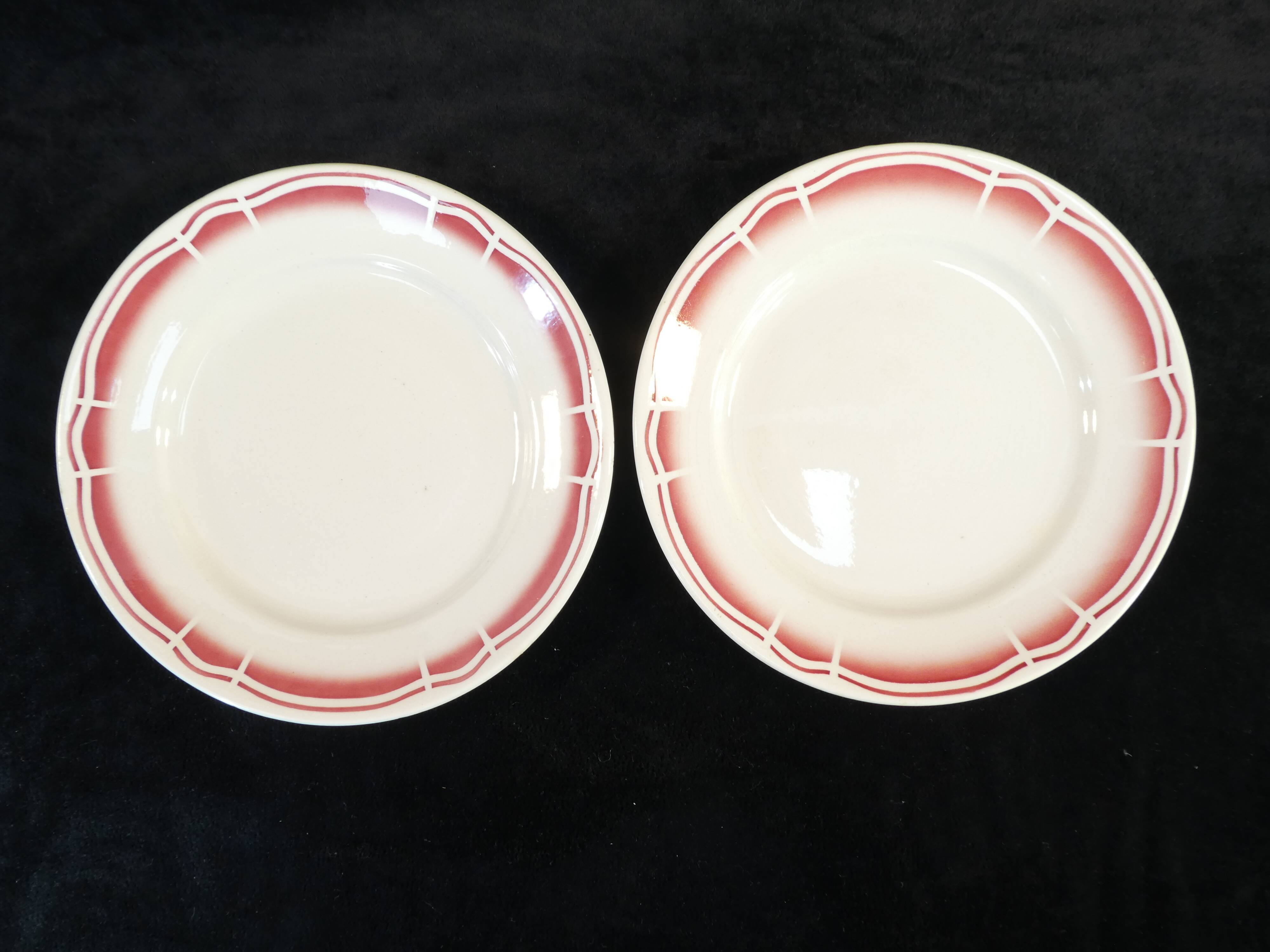 11 flat plates badonviller red no digoin