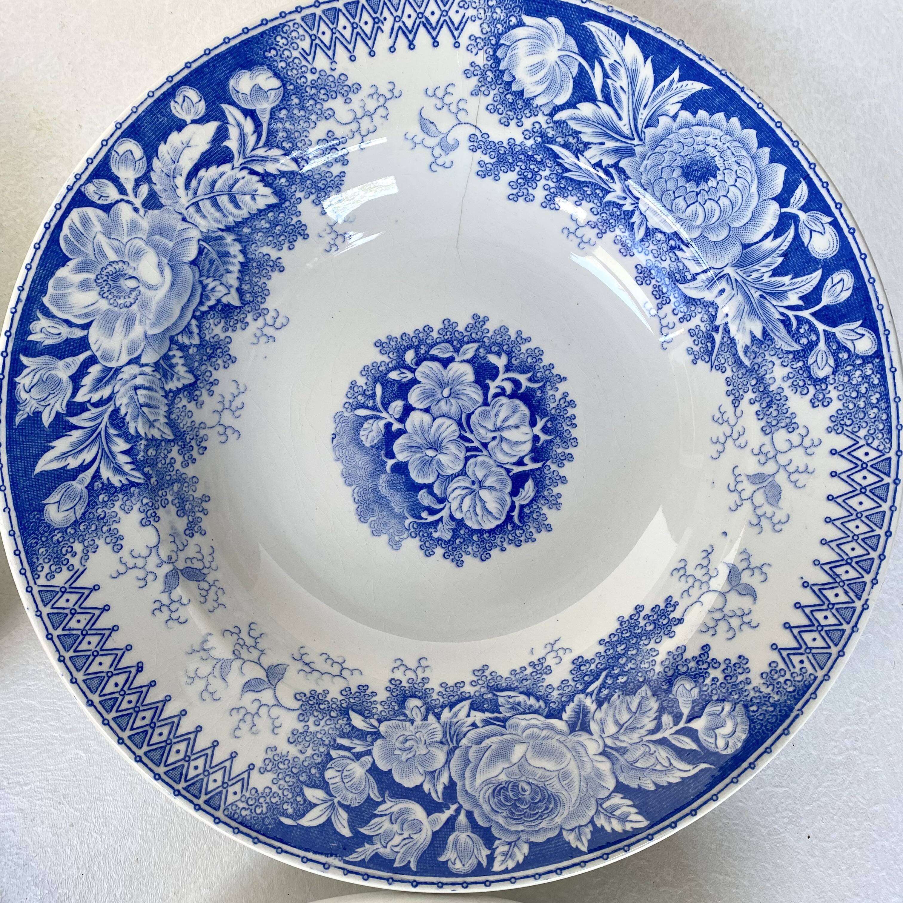 Set of 4 Sarreguemines Jardinière deep plates