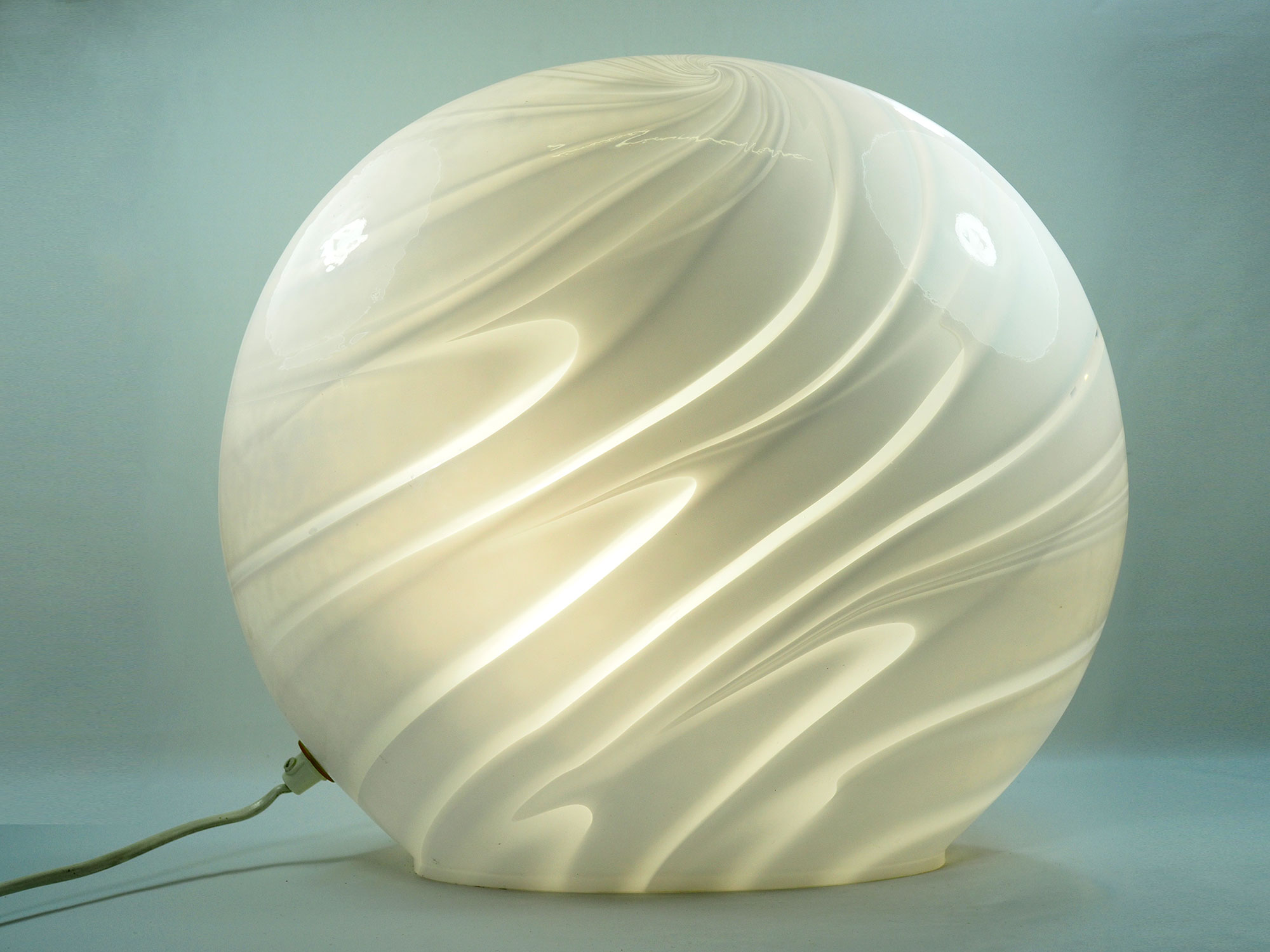 Italian art glass disc table lamp by Vetri Murano, 1970