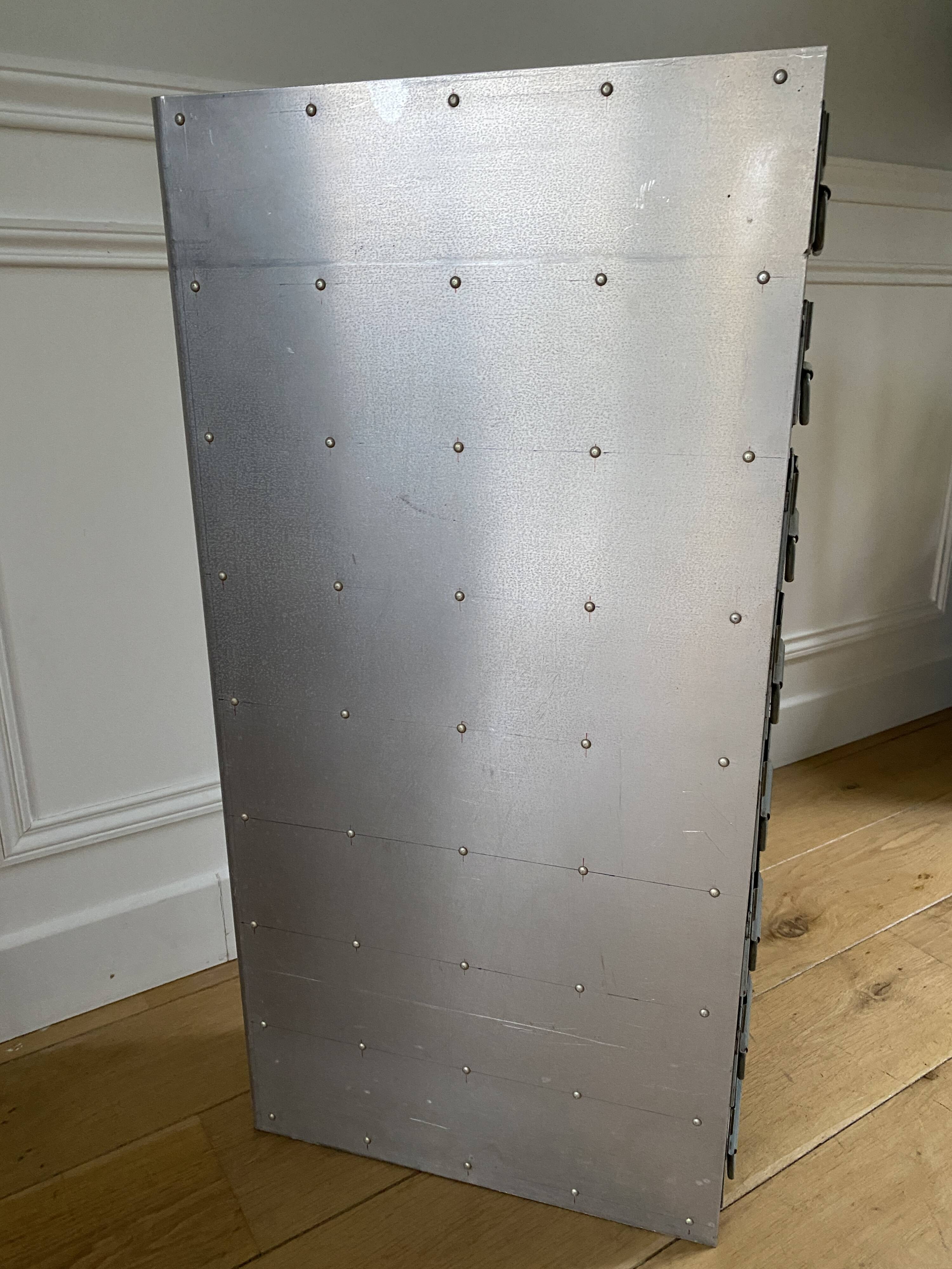 Meuble d'atelier en métal pour outils visserie 8 tiroirs vintage