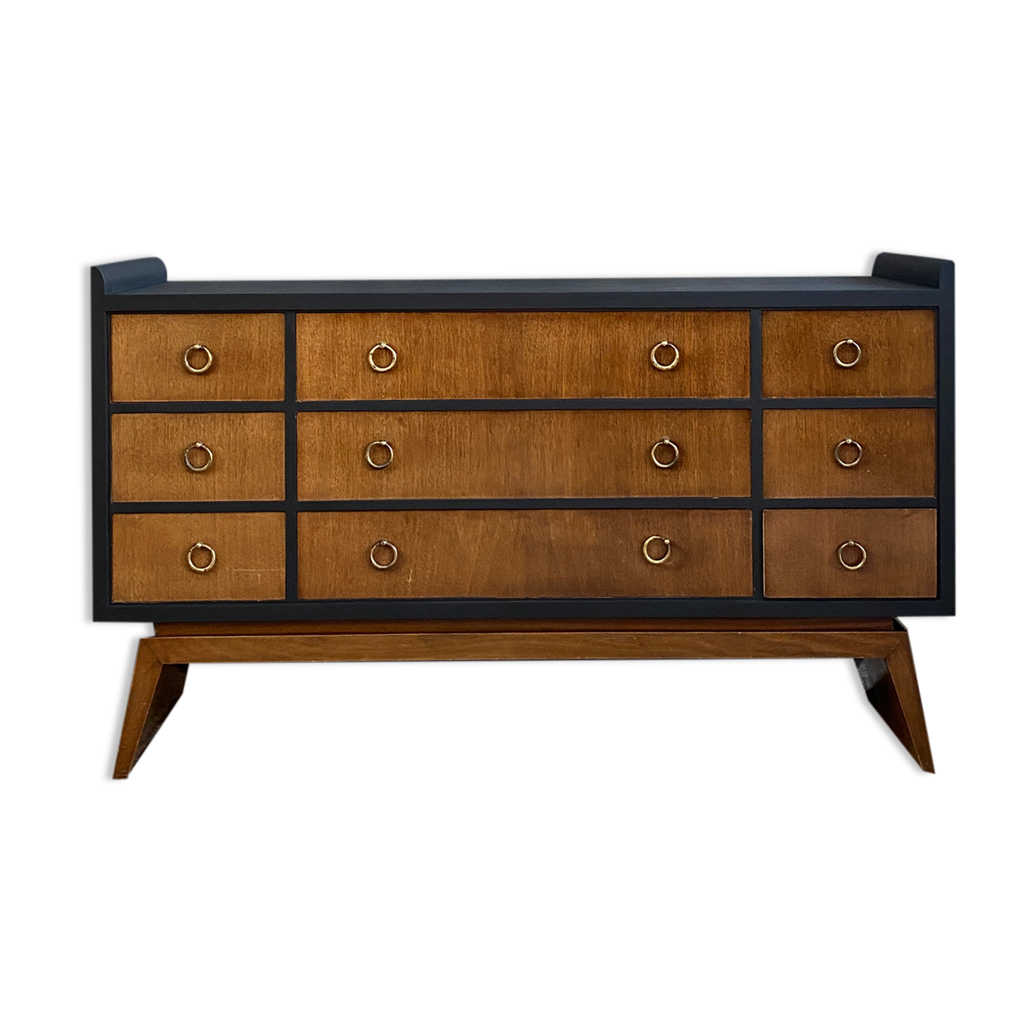 Chest of drawers feet boat