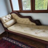 Deck chair with swan