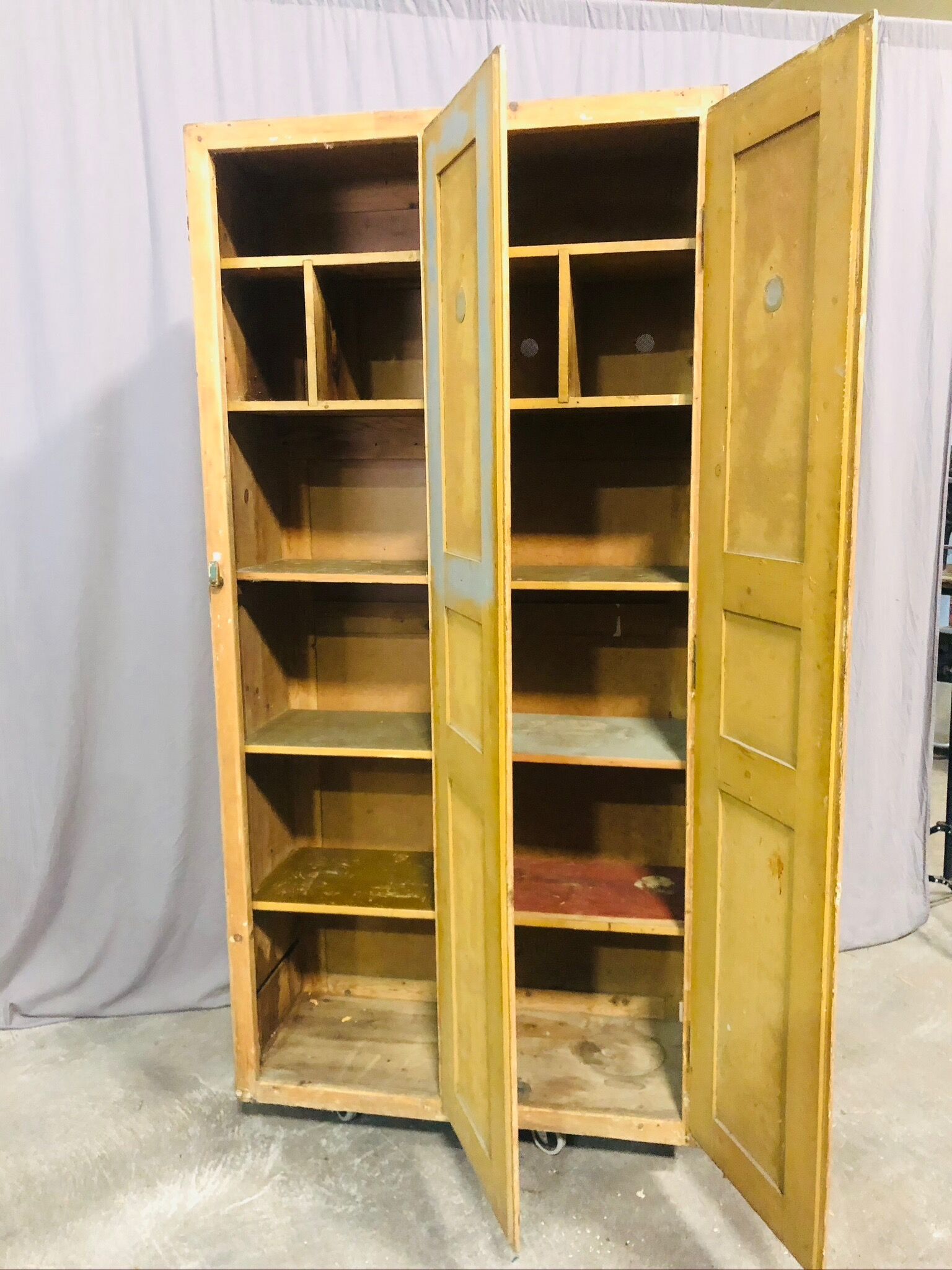 Ancient wood wardrobe, 2 doors