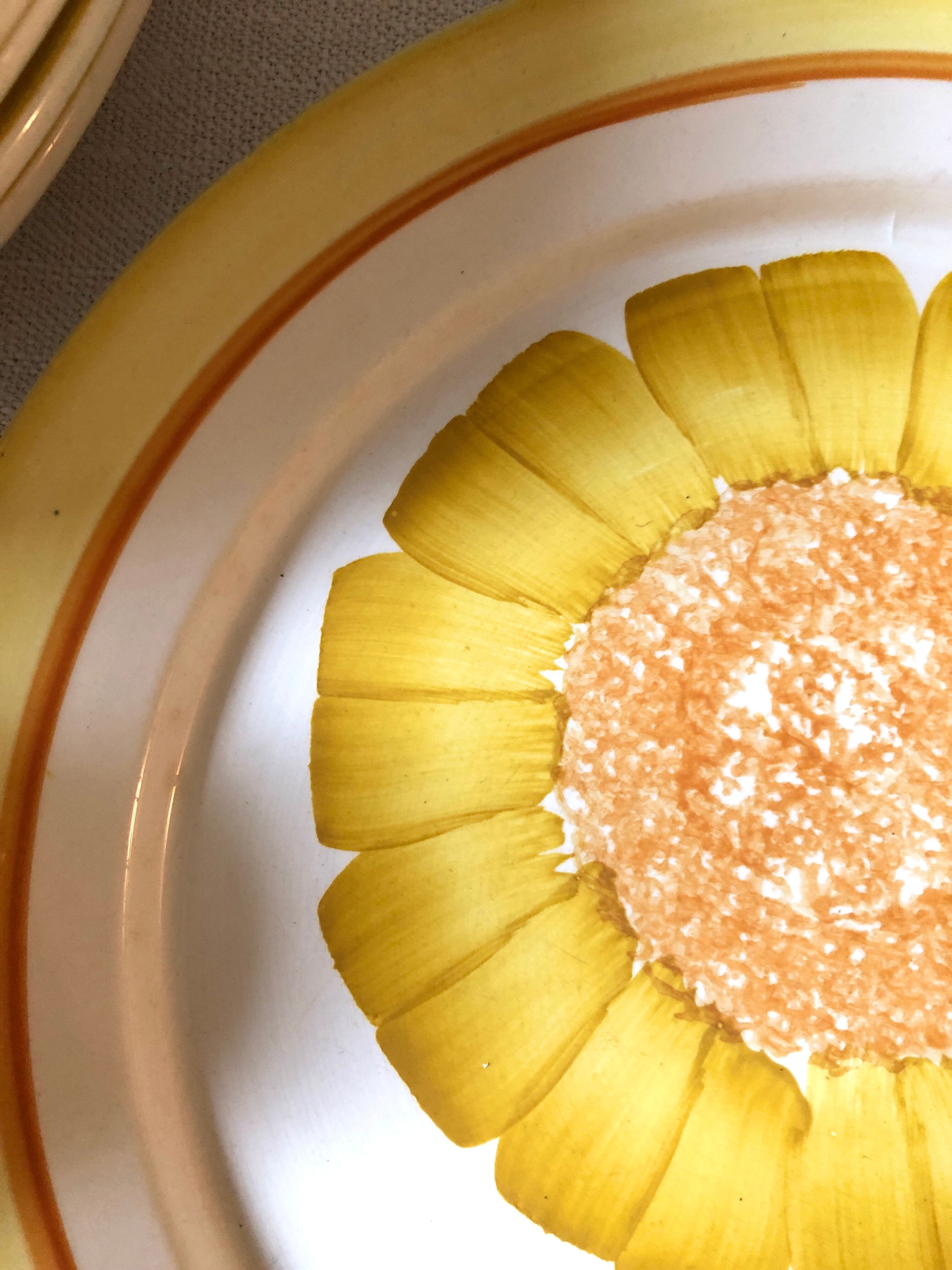 Series of eight Sarreguemines plates