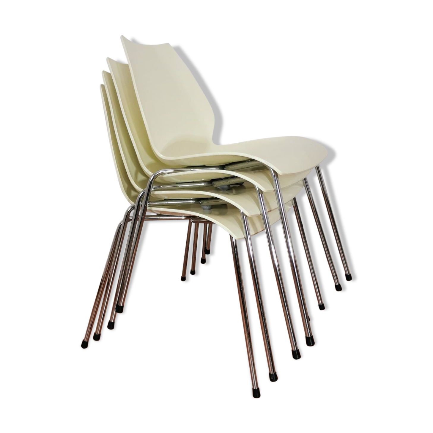 Lot de 4 chaises ivoire Maui par Vico Magistretti pour Kartell