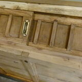 Store furniture