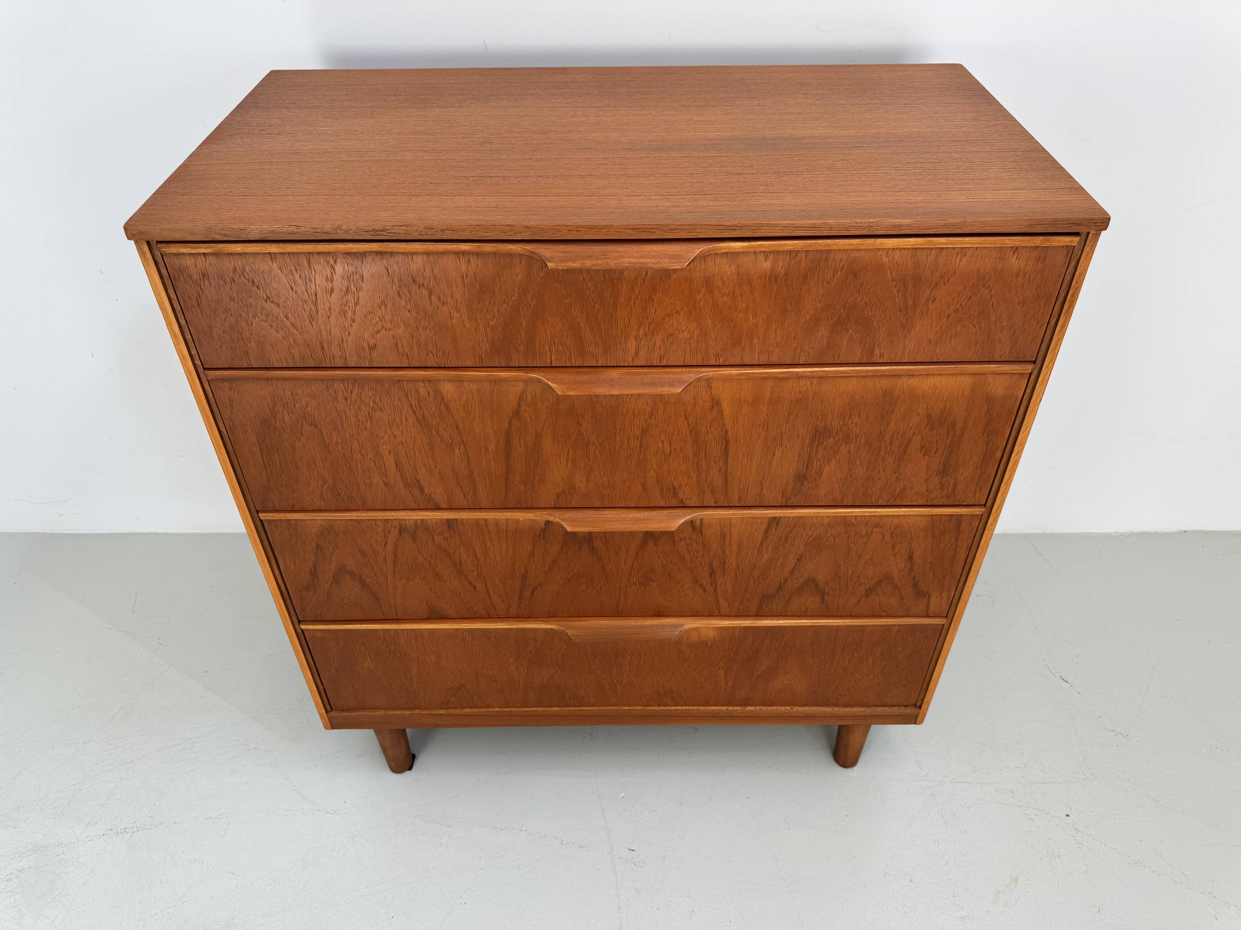 Vintage chest of drawers from Austinsuite, designed by Frank Guille, 1960s.