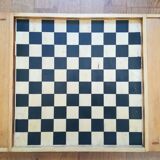Jeu de dames et petits chevaux