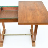 Portfolio table from the 1940s