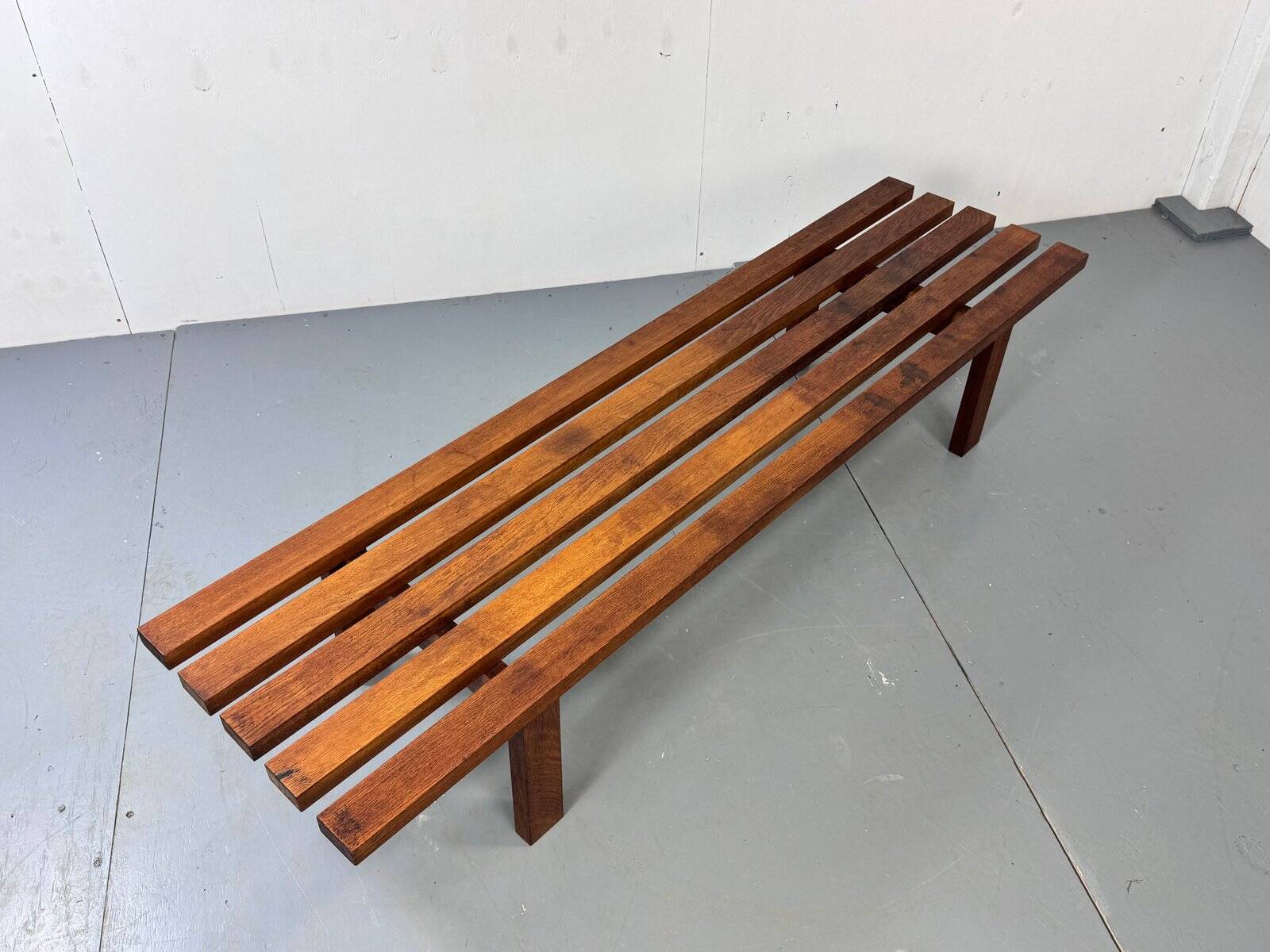 Mid-century modern brown wood slatted coffee table by Martin Visser for 't Spectrum, 1960s