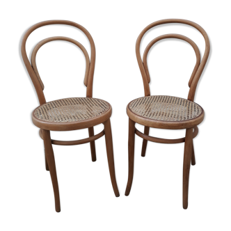 Paire de chaises bistro Thonet en cannage