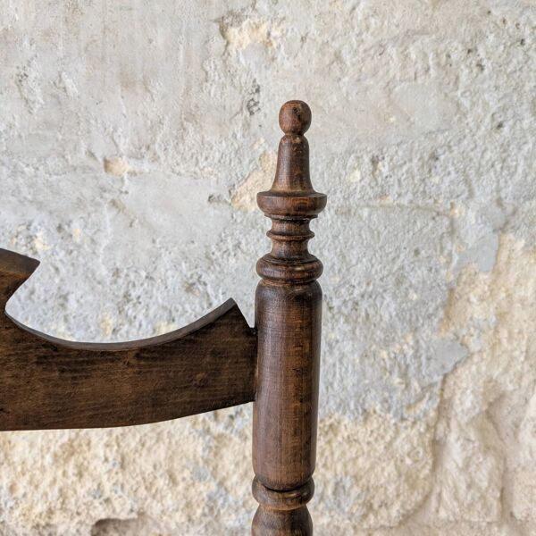 Fauteuil en bois et paille