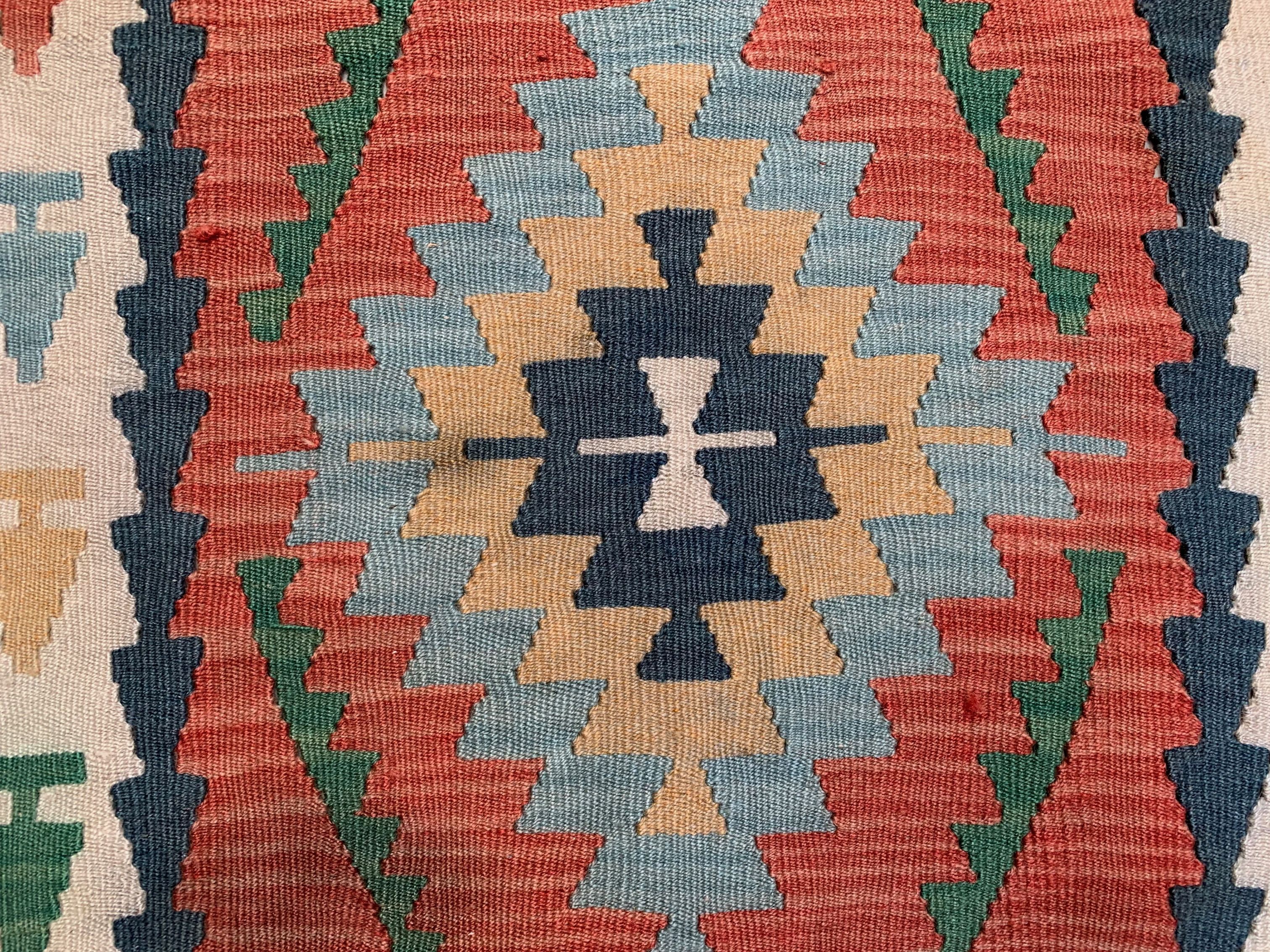Vintage turkish kilim 130x78 cm wool kelim rug red blue