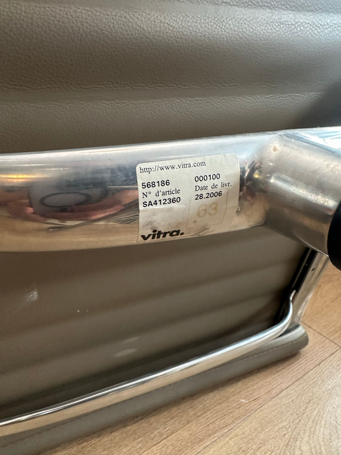 Eames Aluminium Chair office chair for Vitra