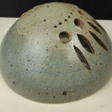 Wall lamp in openwork-vintage round sandstone shape