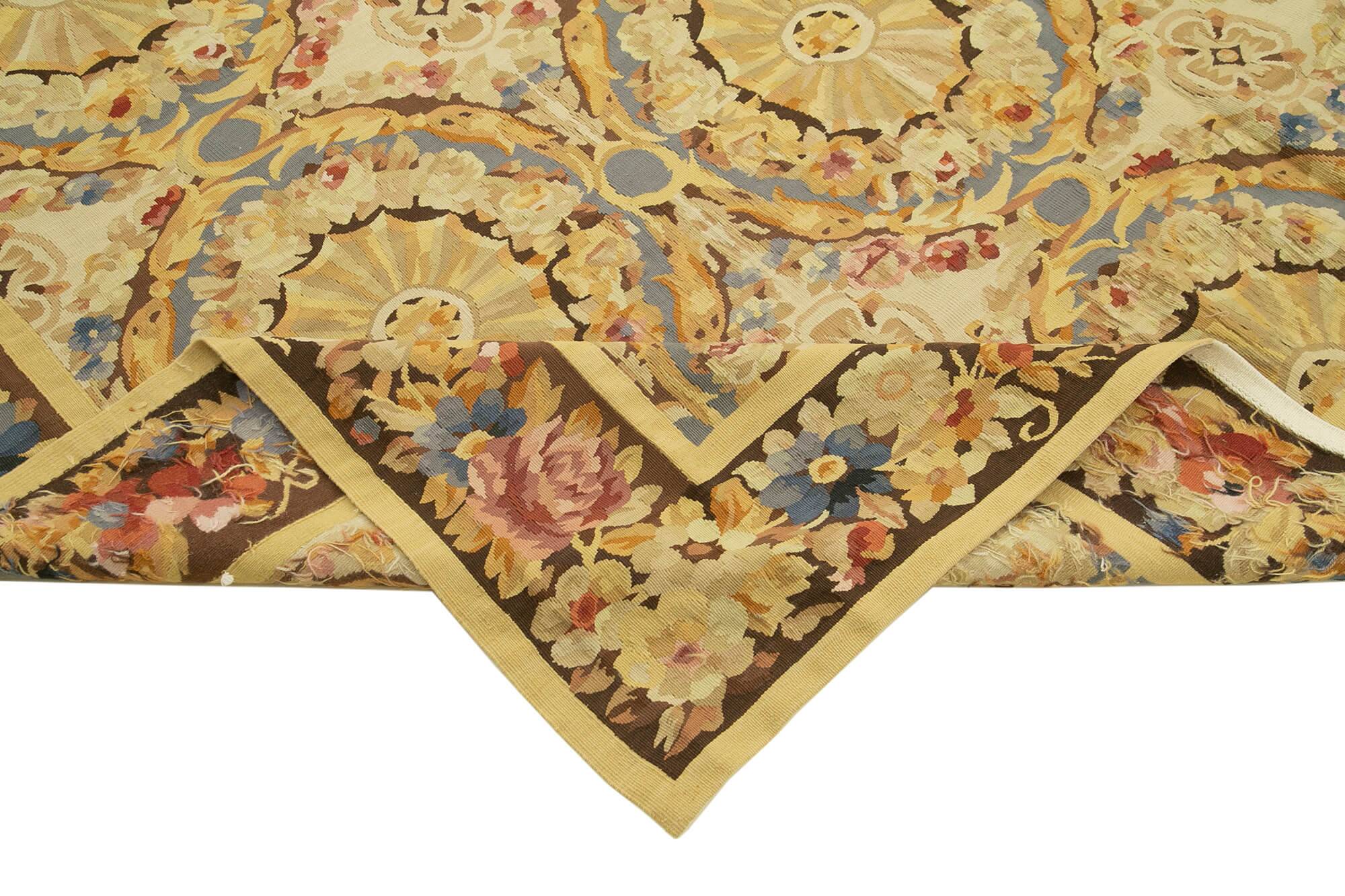 Handmade European Vintage Aubusson Kilim 338 cm x 381 cm
