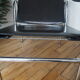 Paire de fauteuils LC1 par Le Corbusier