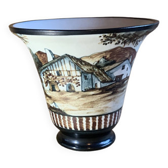 Basque stoneware vase from Ciboure