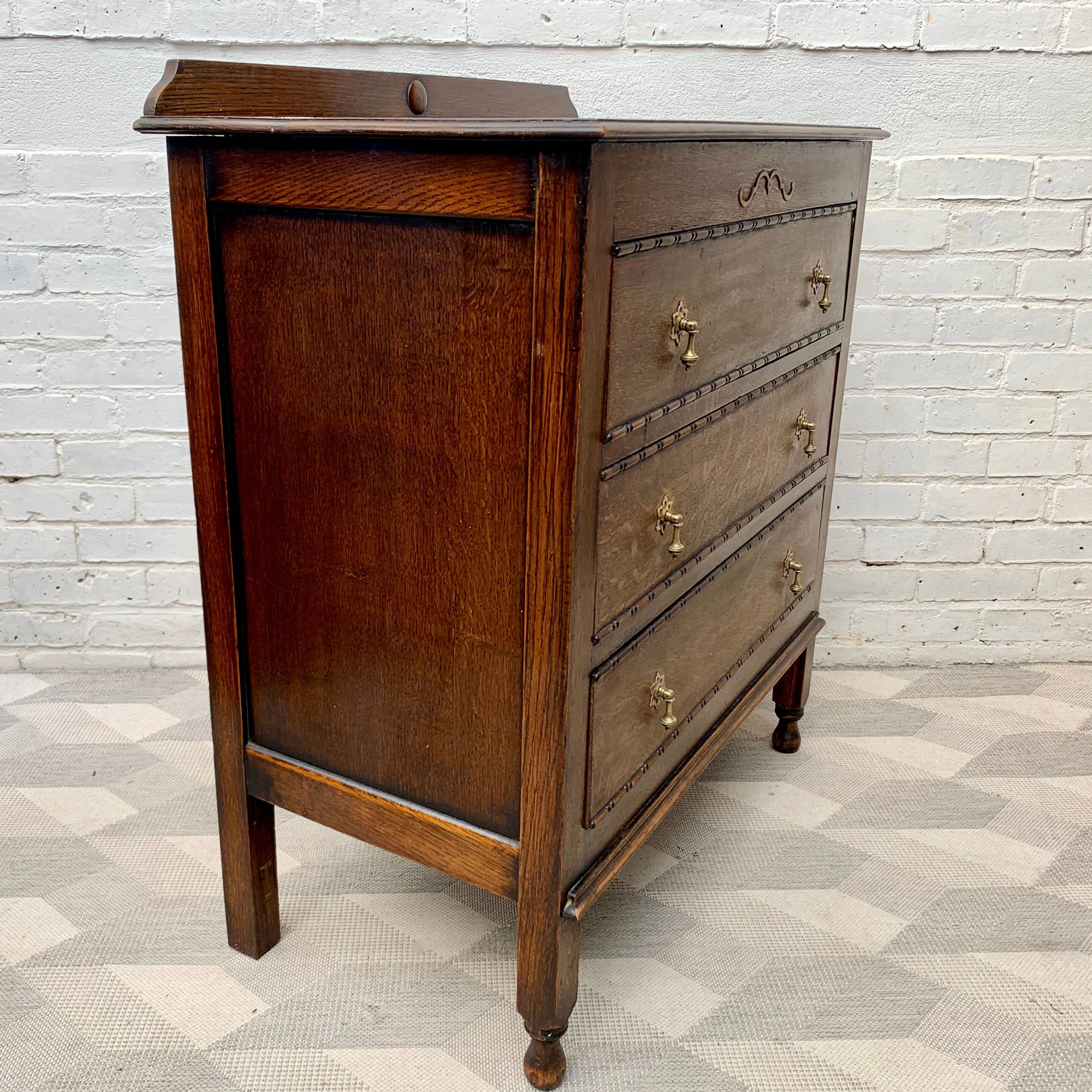 Vintage Chest of Bedroom Drawers #D457