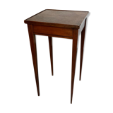 Table serves a pedestal