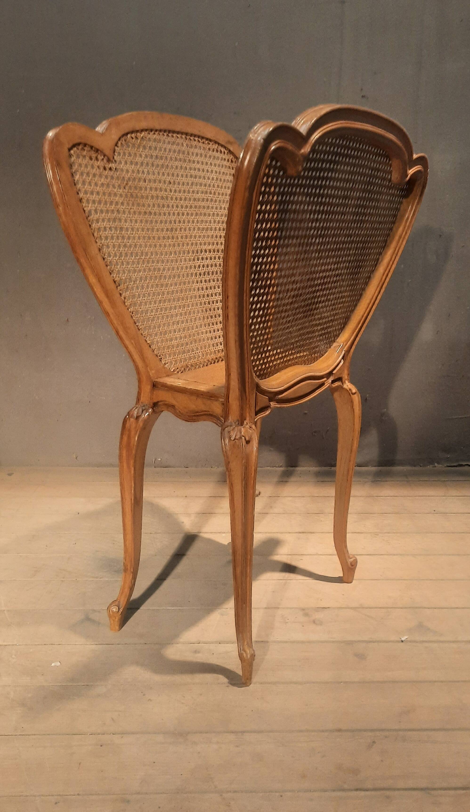 Porte revues canné style Louis XV