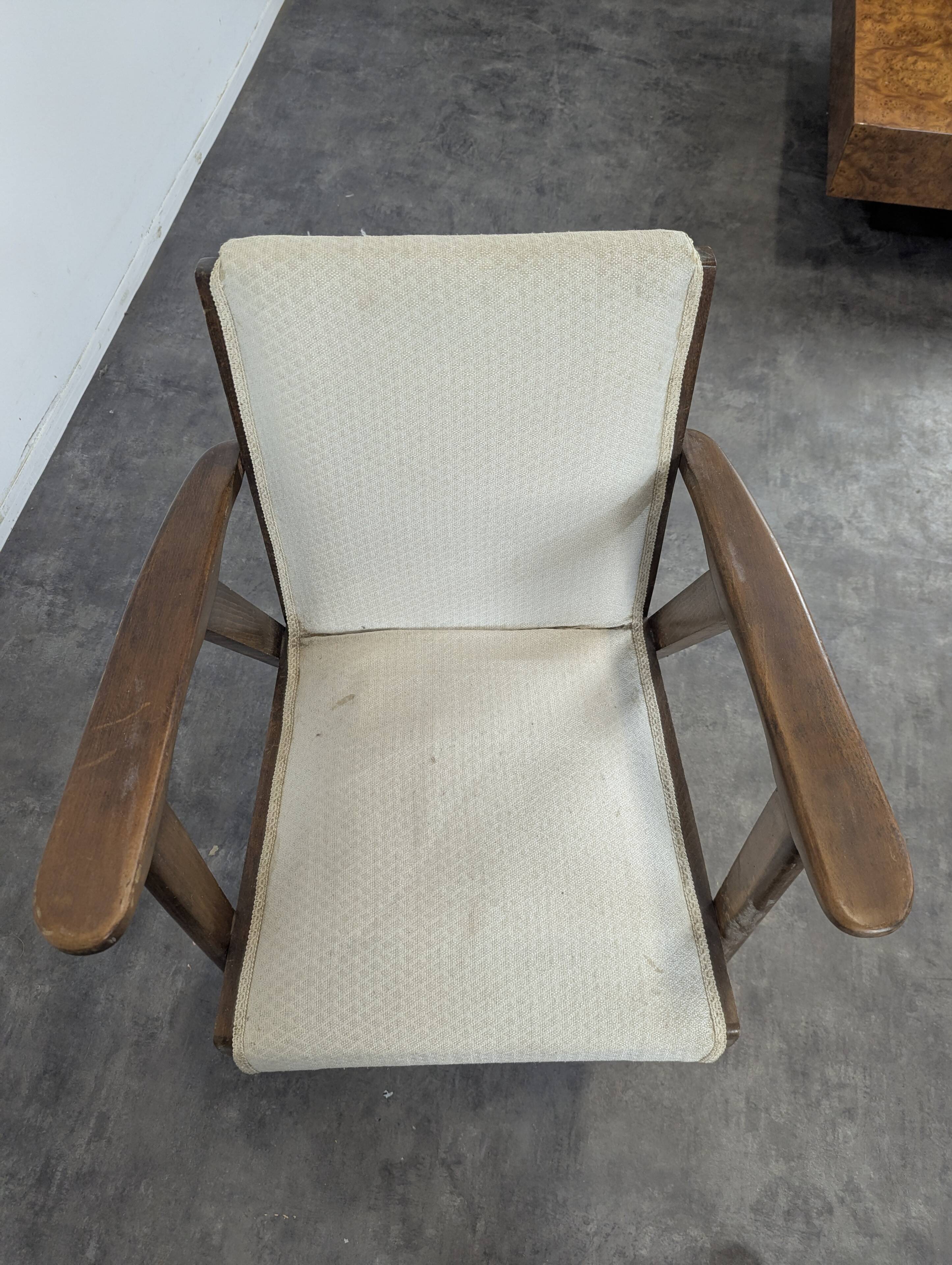 Fauteuil de bureau reconstruction