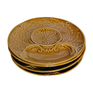 Lot de 4 assiettes collection