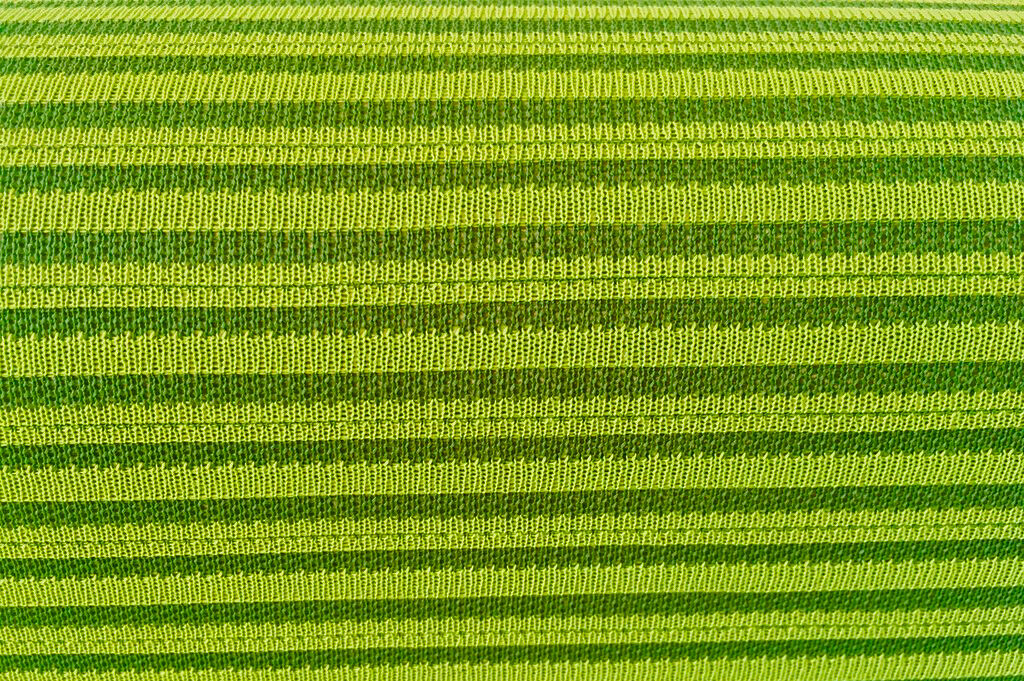 Chauffeuse-lit en métal chromé, années 1970