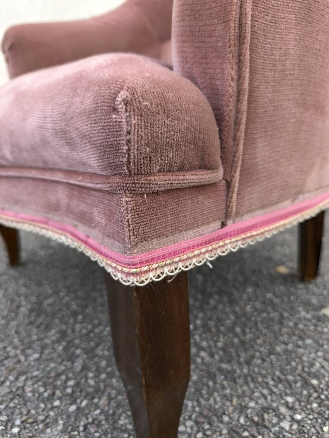 Pink velvet convertible armchair