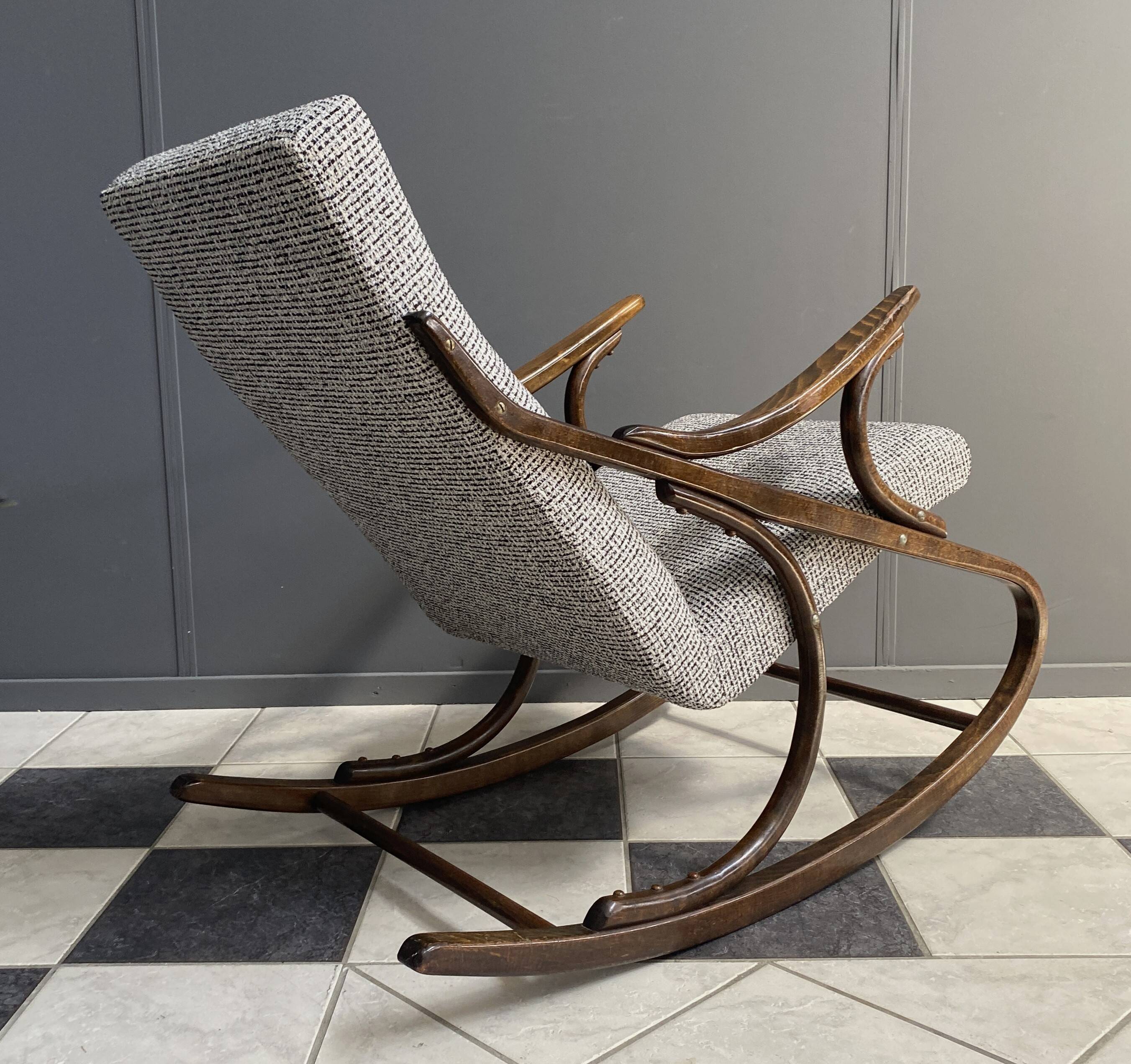 Fauteuil à bascule par TON / Thonet années 1960