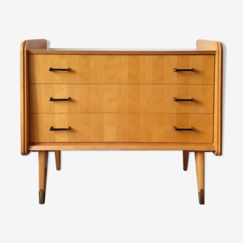 SAM chest of drawers