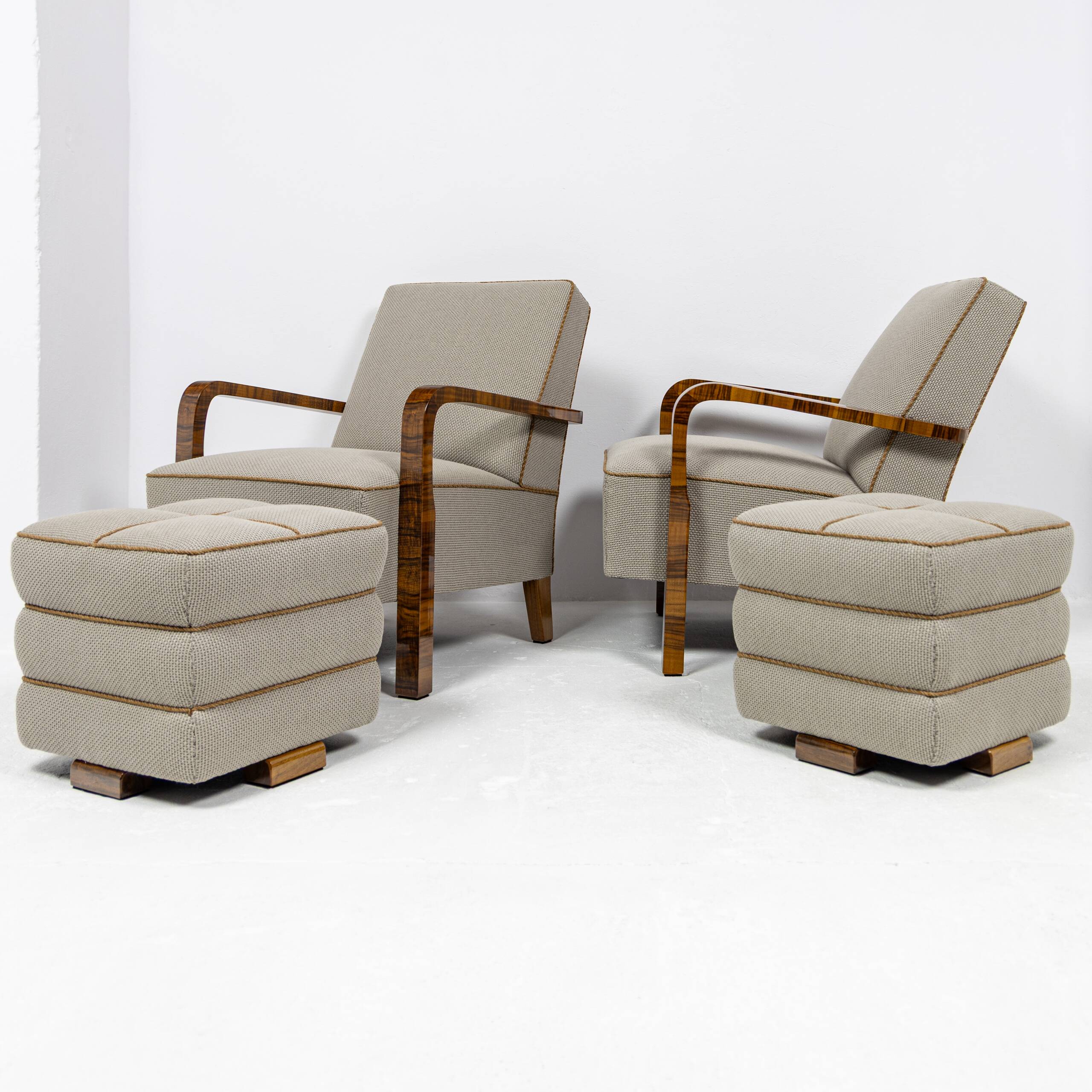 Pair of Art Deco armchairs and two poufs in walnut - 1930-1940