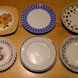 Set of 6 different dessert plates