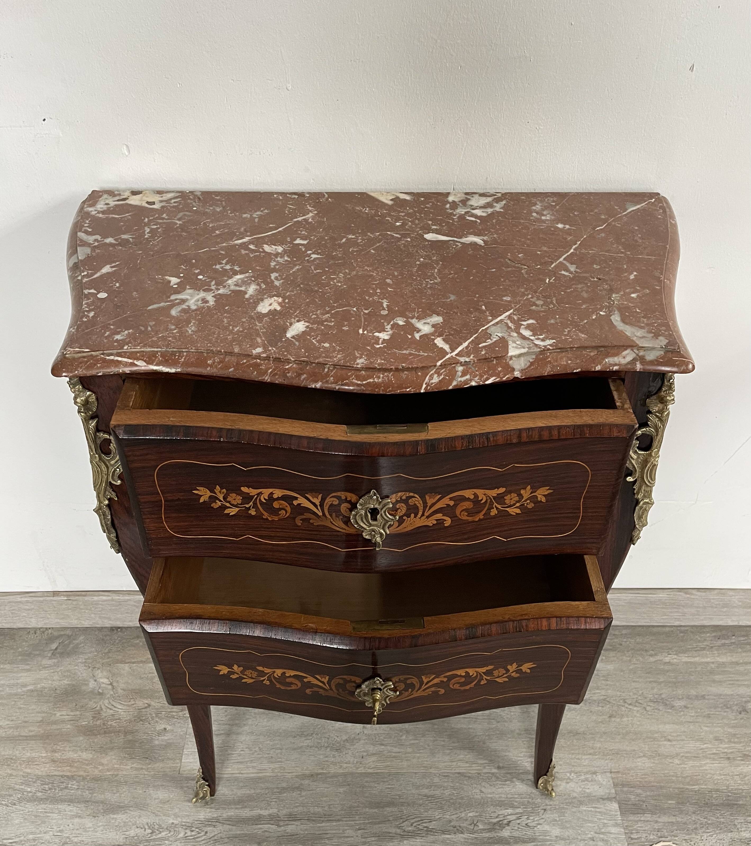 Italian chest of drawers circa 1850