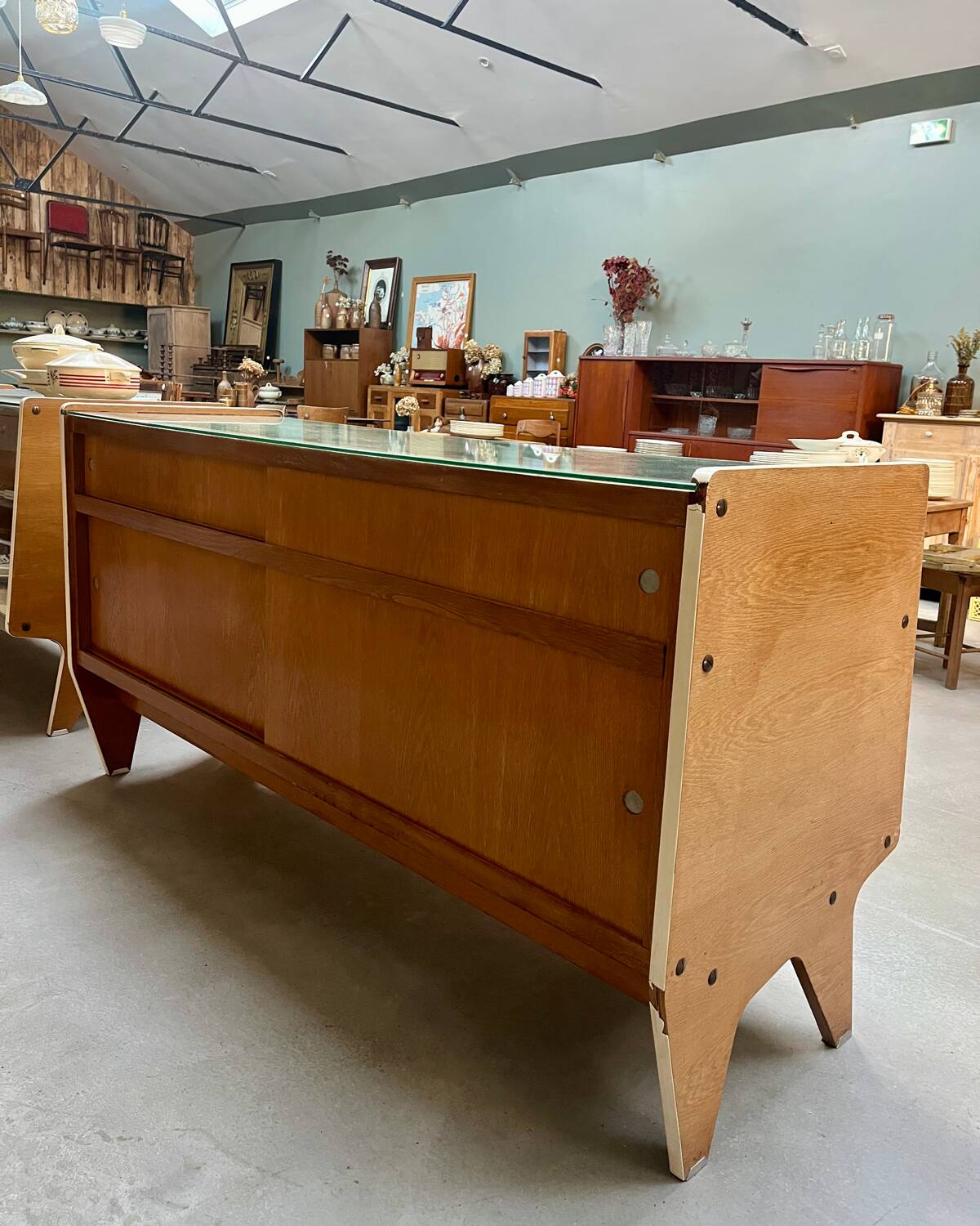 1950s Siegel Paris display counter (renovated)