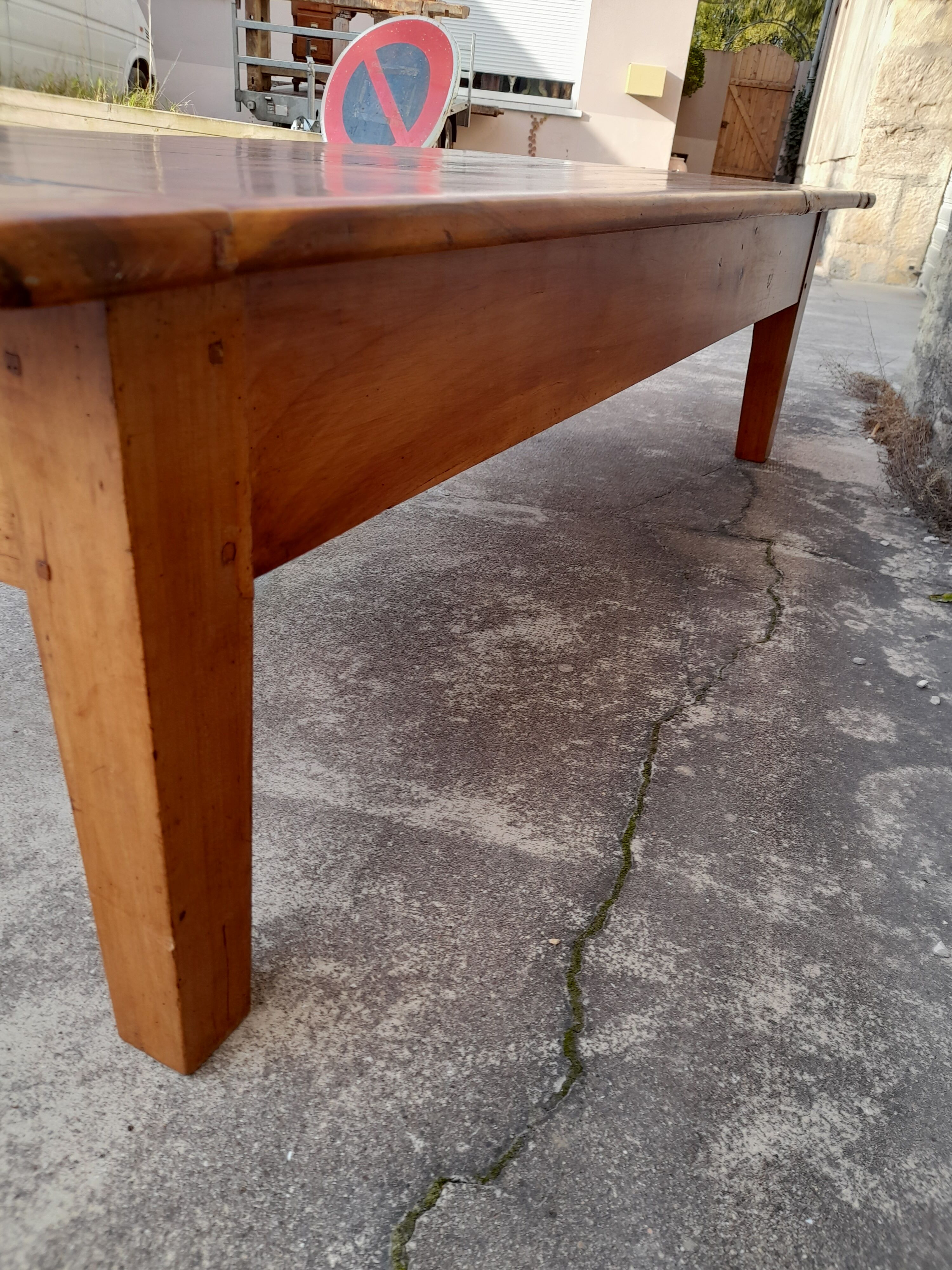 Walnut farm coffee table 19th -1m84