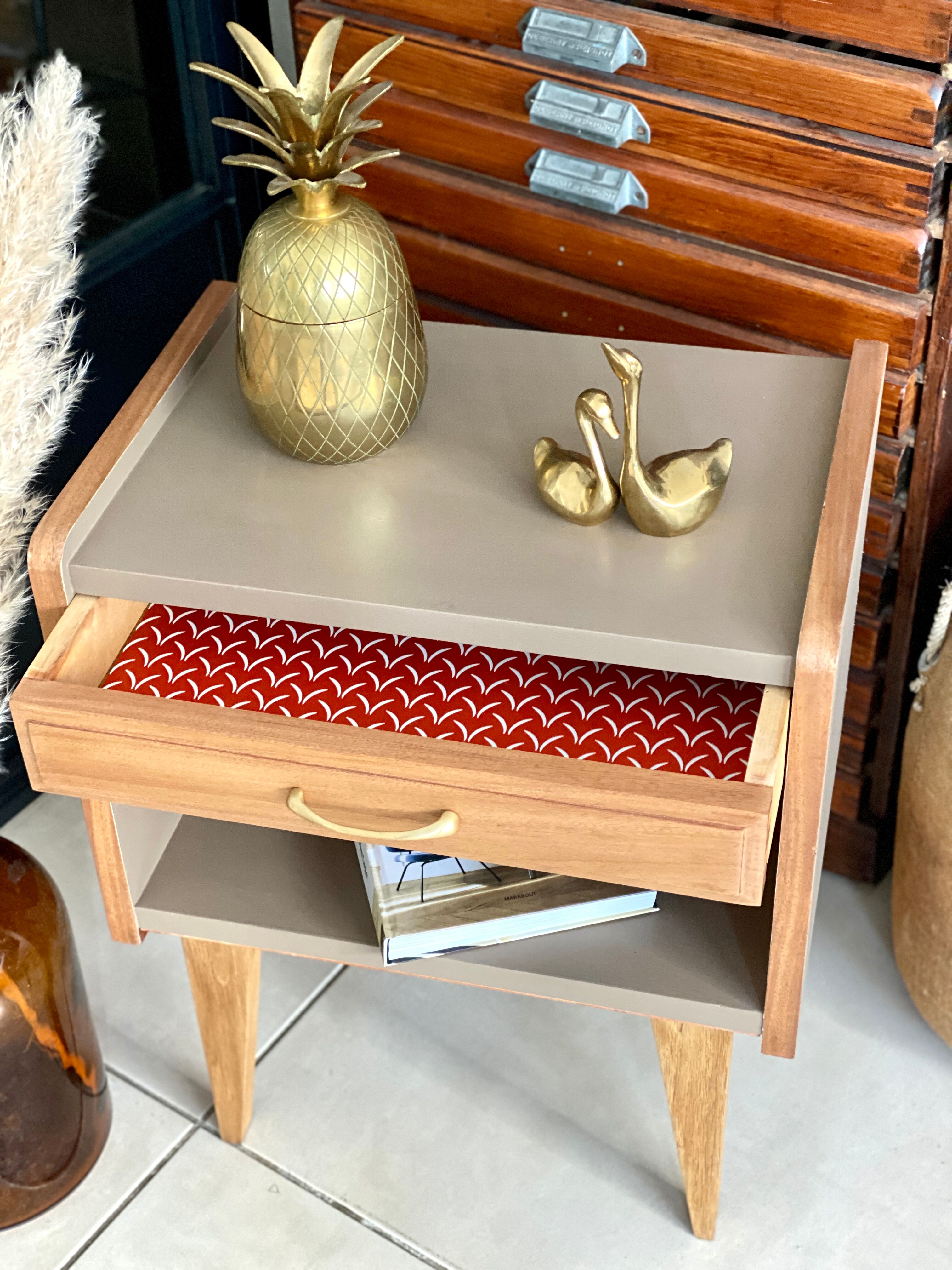 Table de chevet vintage