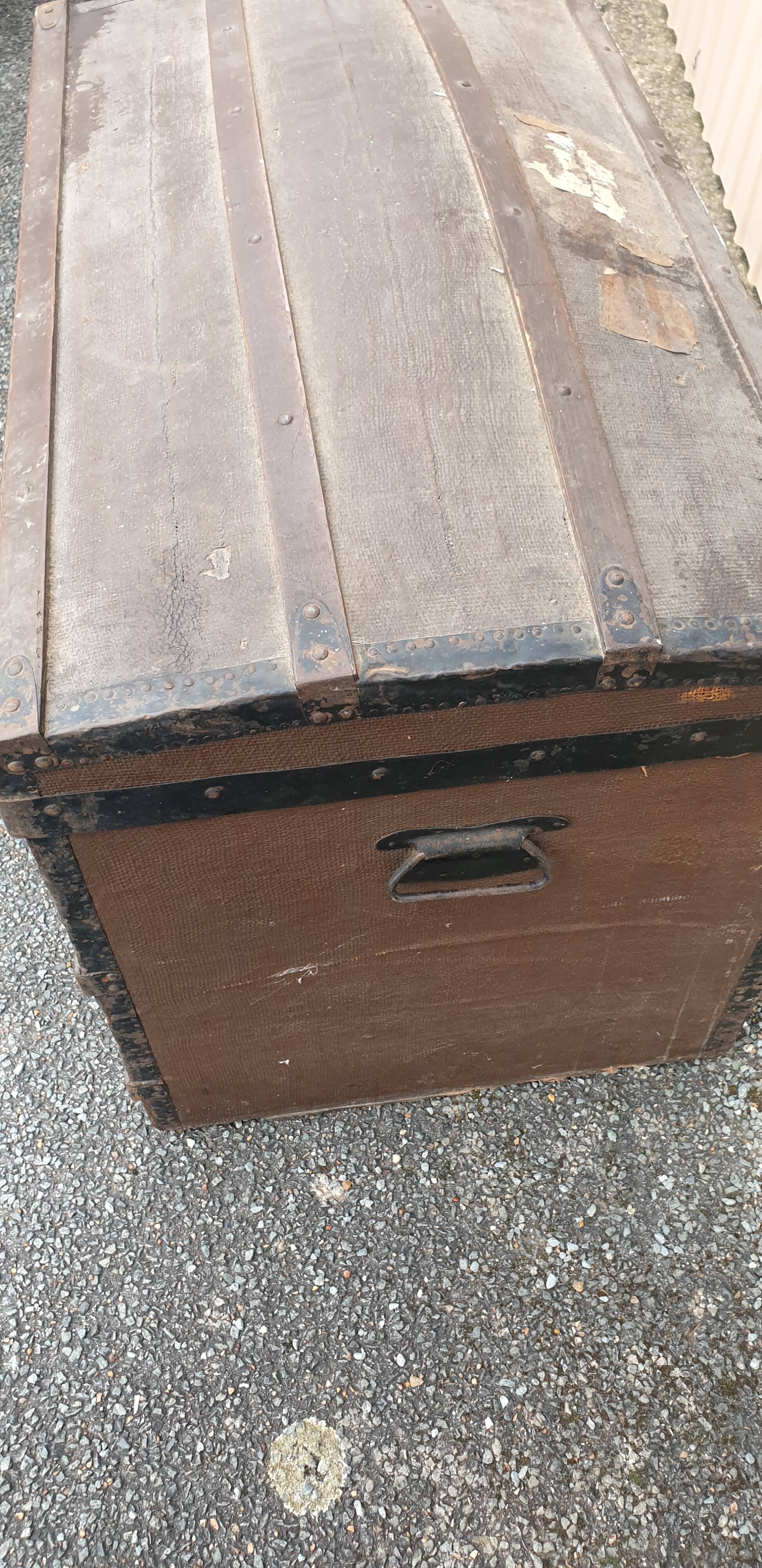 Curved trunk late 19th century